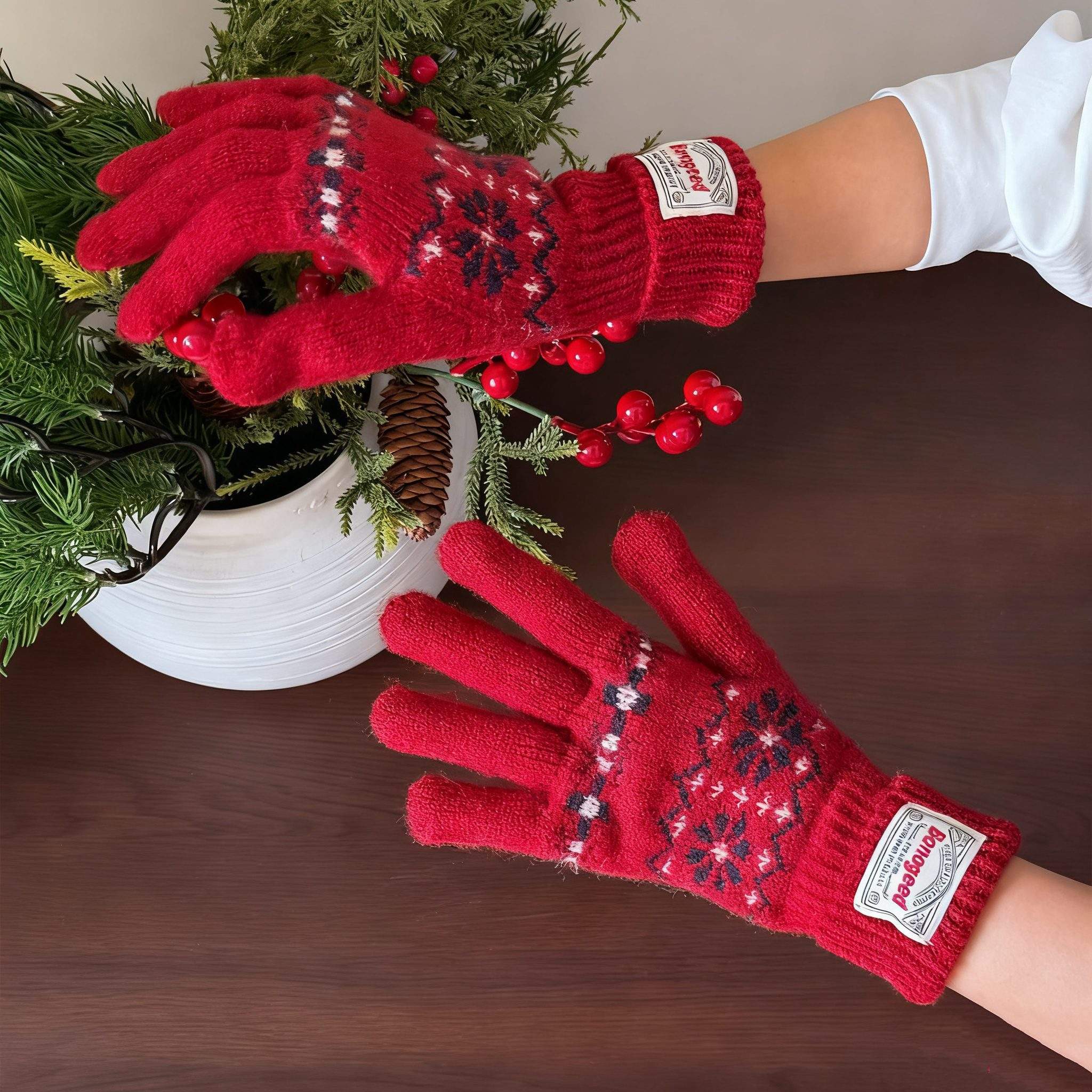 Fair Isle Pattern Wool Gloves for Women - Premium & Warm