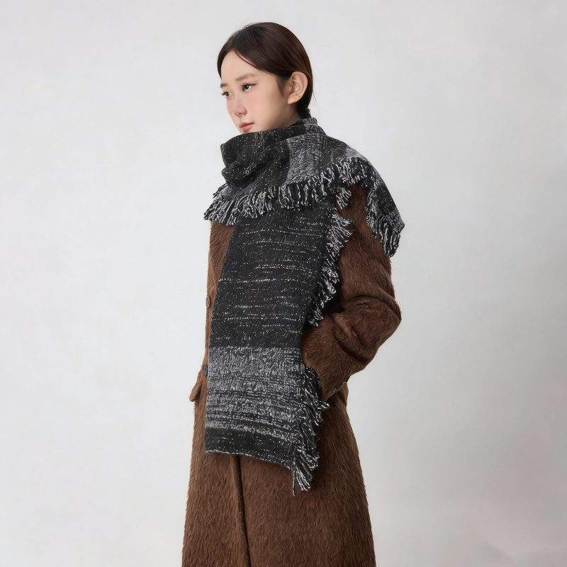 Minimalist Wool Scarf with Side Fringe – Warm Fall Winter Wrap - Image 2