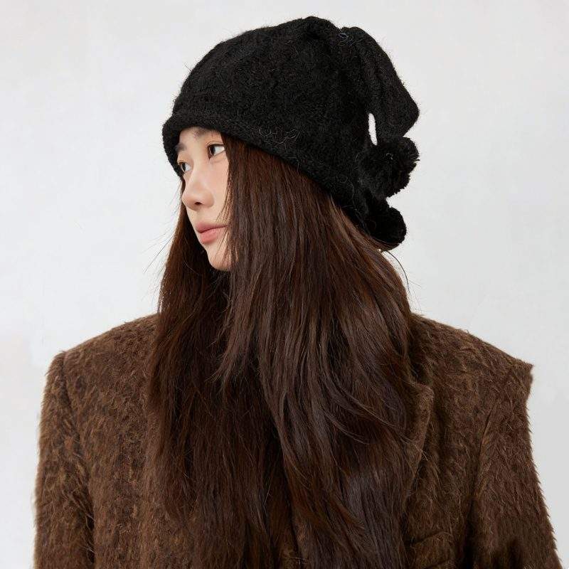 Women’s Knit Beanie Hat Warm Casual & Versatile for Fall Winter