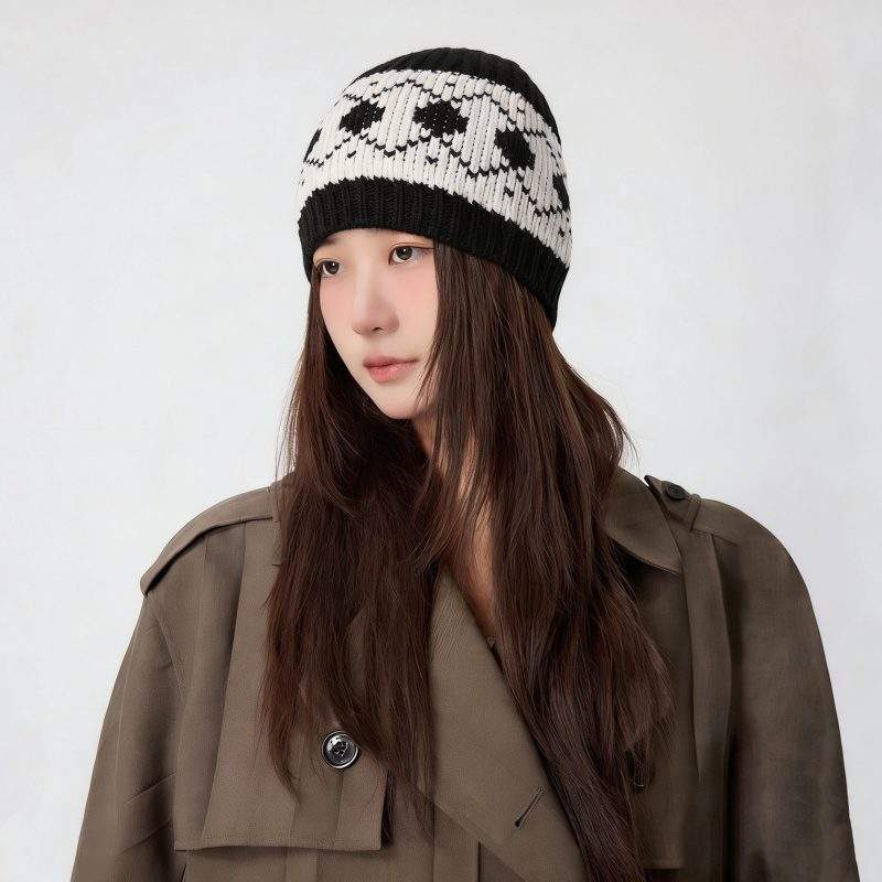 Women’s Vintage Jacquard Knit Beanie – Wool Yarn Winter Hat